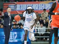 乐鱼体育平台-关于阿尔艾因外援训练成果显著，力拼强队的信息