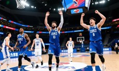 大连一方队员活力无限，取胜喜悦连连