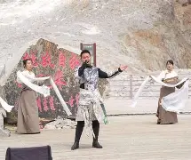 关于这场刀塔比赛中，冰川之巅与天启小队打出神仙对决，打出教科书般团战，赢得实至名归的信息