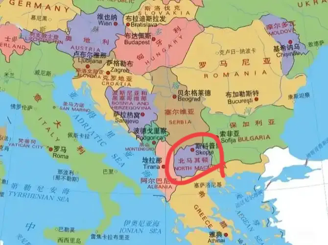 塞尔维亚遭遇出局危机，北马其顿轻取爱尔兰